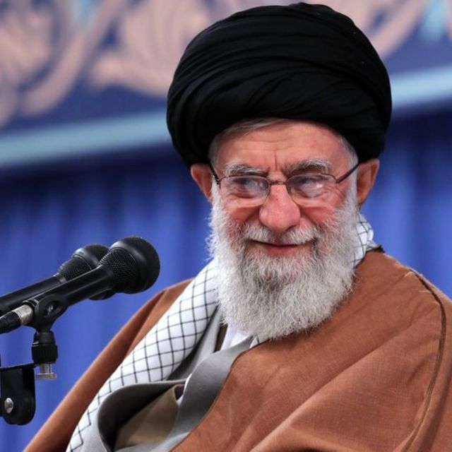 رهبر انقلاب ده‌سالگی تأسیس موسسه شهرستان ادب را تبریک گفتند