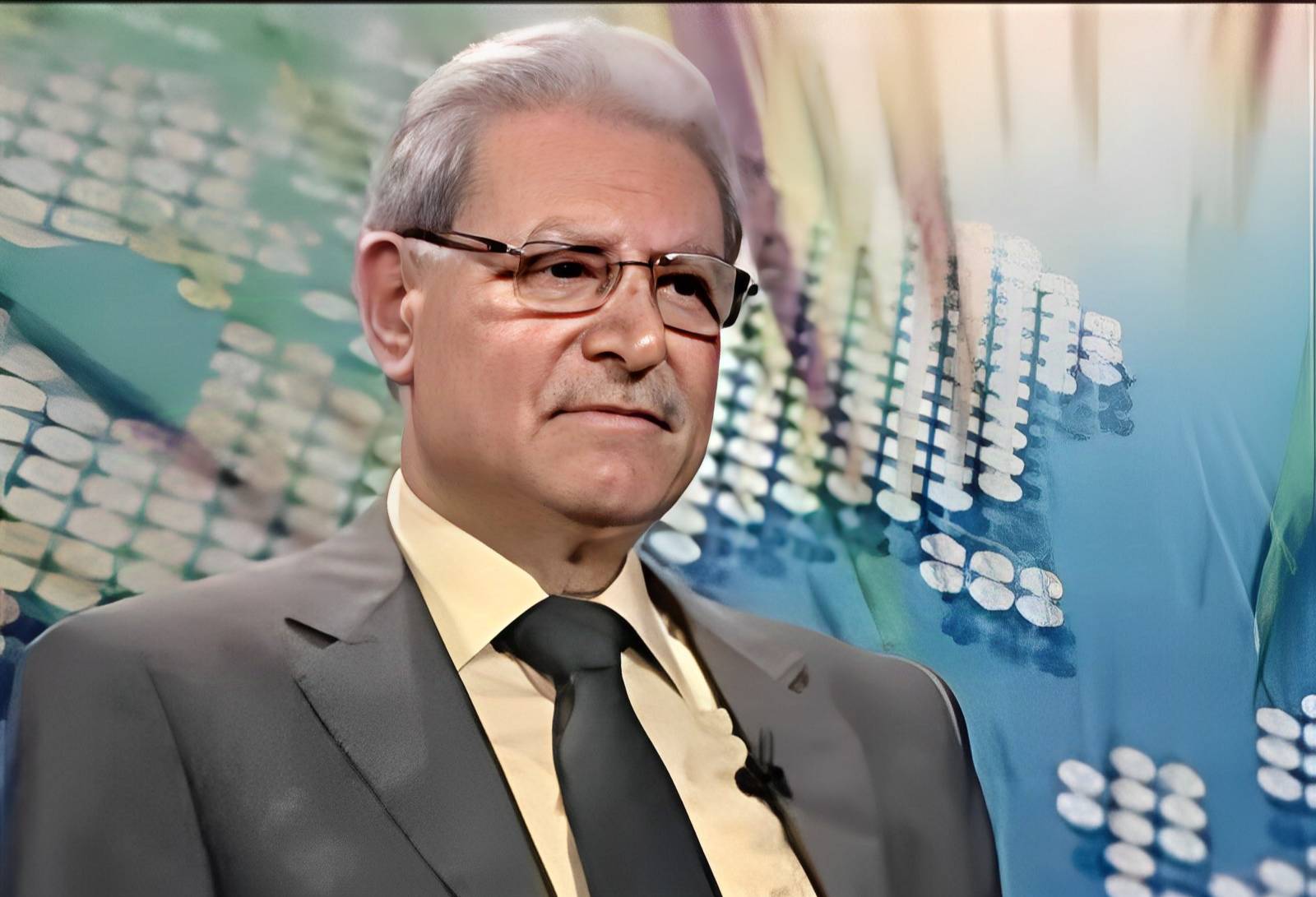  ادبیات نمی‌میرد