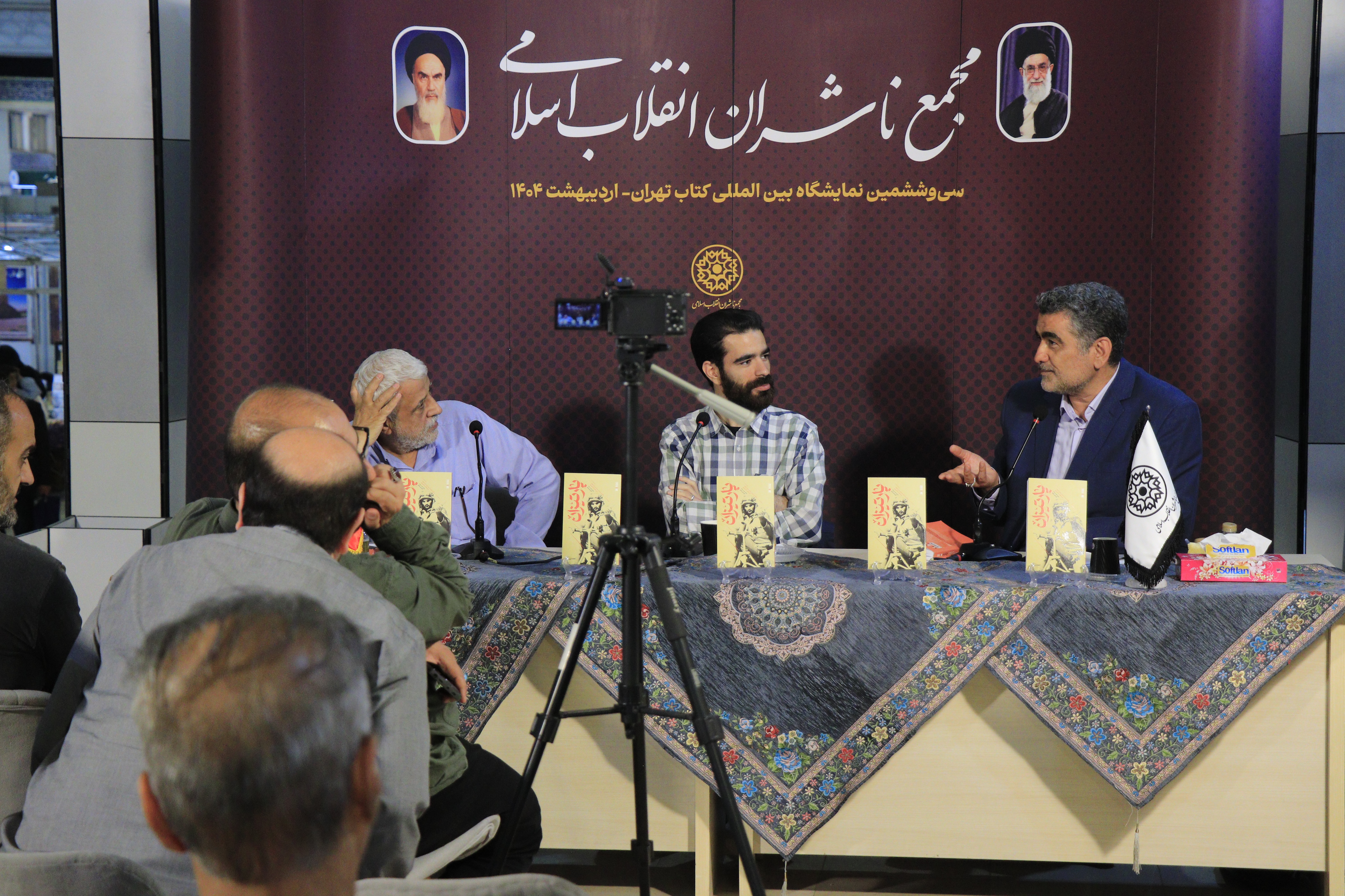 قاسمی‌پور: عبای شرح‌حال‌نویسی شهدا برازنده گلعلی بابایی است