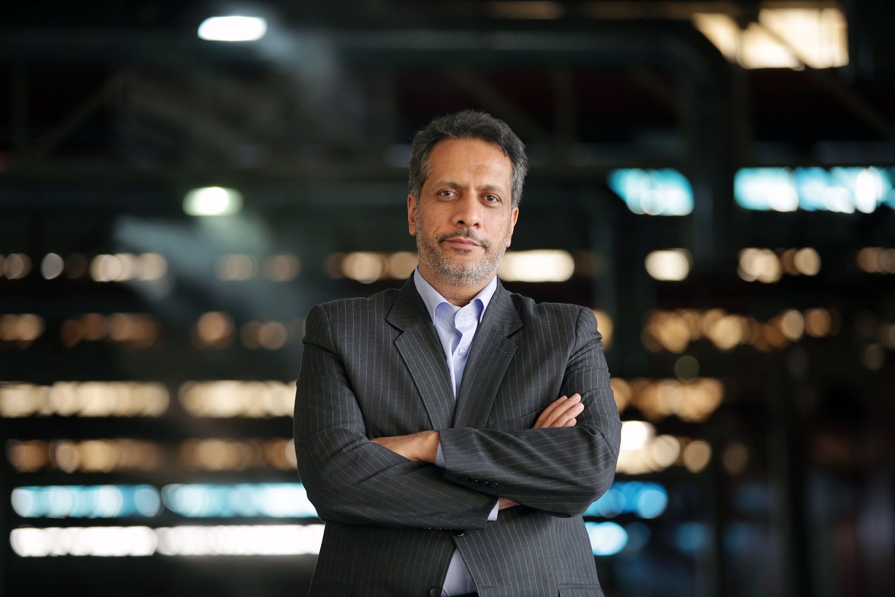 «خانوم ماه»، روایت نادیده‌های پایداری زنان؛ گفت‌وگو با مدیر انتشارات به‌نشر درباره تقریظ رهبر انقلاب